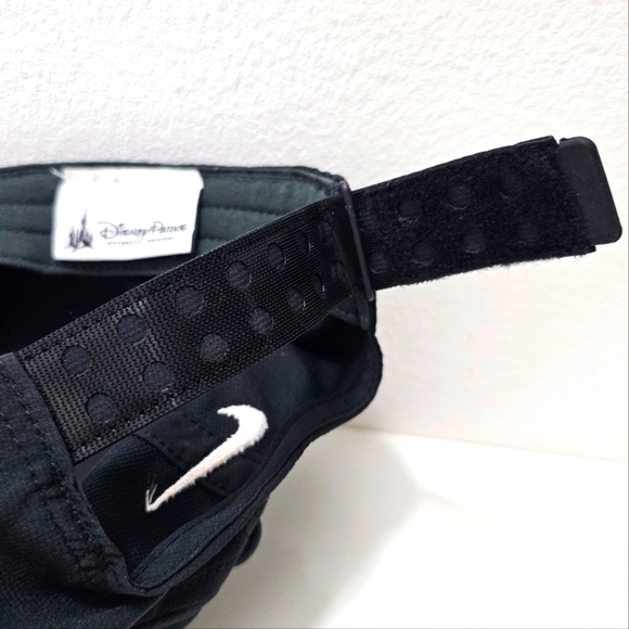 Nike x Disney Black & Grey Mickey Mouse Legacy91 Dri-Fit Baseball Hat - Picture 11 of 15